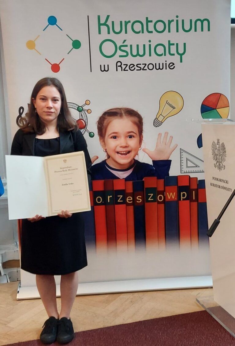 Wręczenie dyplomów Stypendystom Prezesa Rady Ministrów za&nbsp;wybitne osiągnięcia w&nbsp;roku szkolnym 2023/2024