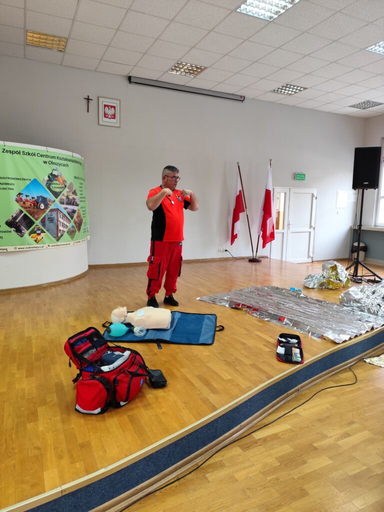 „Pierwsza pomoc przedmedyczna”